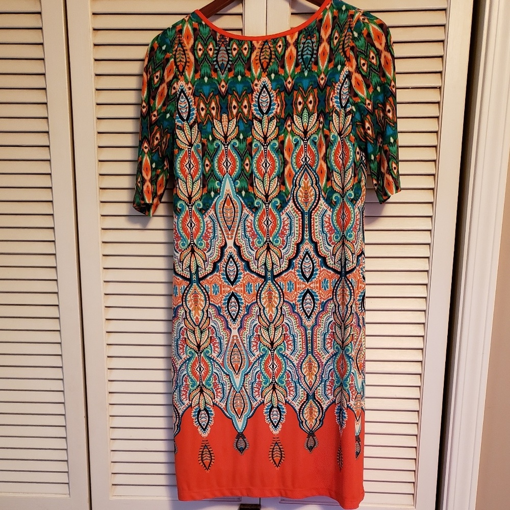 Eliza J short sleeve colorful print size 4 dress